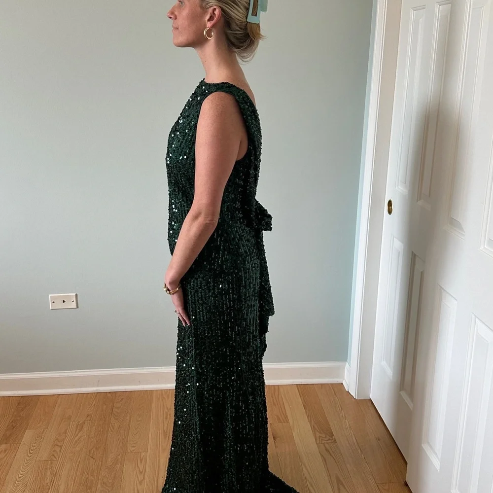 Mac Duggal Gown - Picture 3 of 3